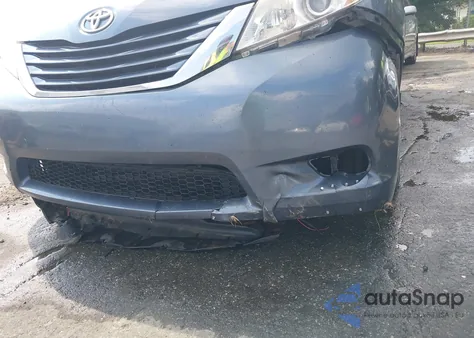 2015 Toyota Sienna Le 8 Passenger из США, поврежденный, VIN 5TDKK3DC6FS606188